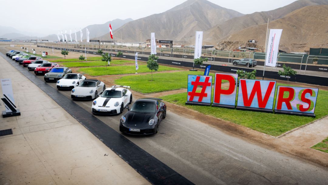 Porsche World Road Show lleva el ADN deportivo de la marca al Autódromo de La Chutana en Perú