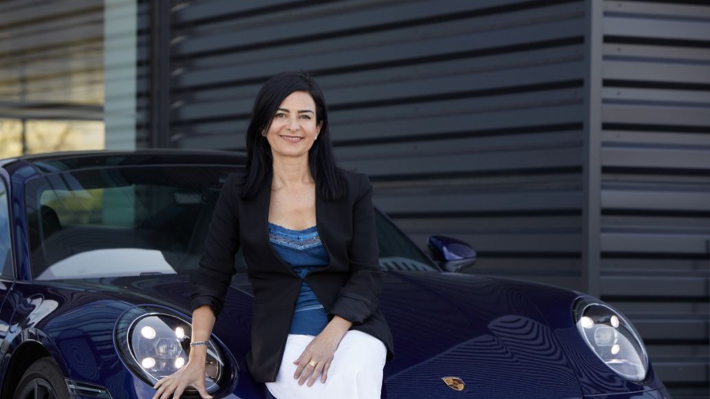 Susana Arias, Directora de Recursos Humanos de Porsche Ib&eacute;rica, 2021, Porsche Ib&eacute;rica