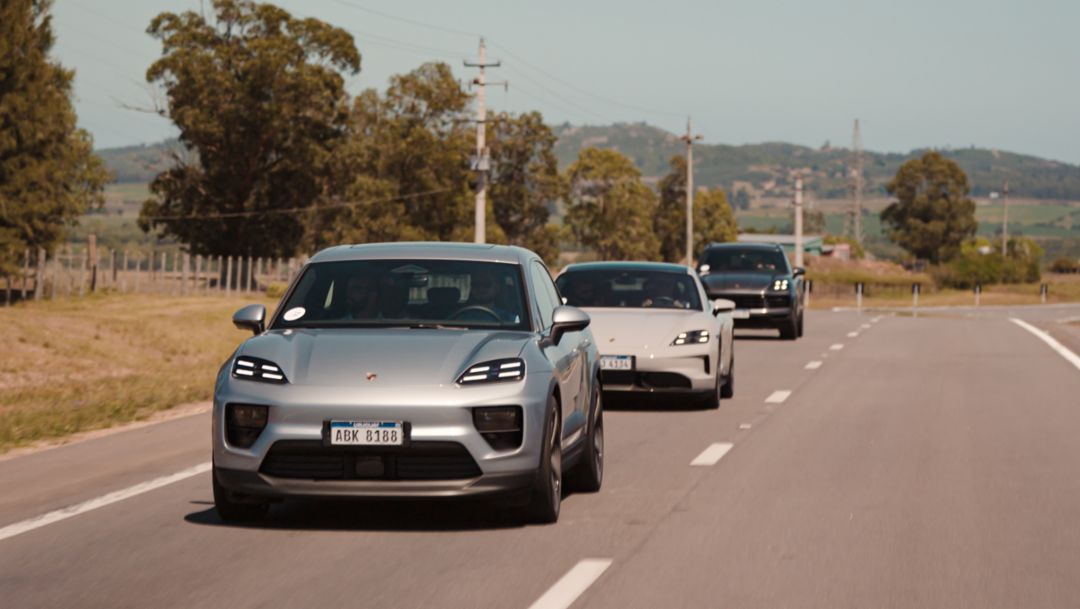 Porsche Road Tour 2026 Uruguay: travesía exclusiva con modelos eléctricos y a combustión