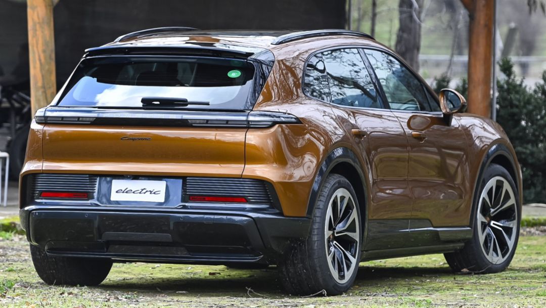 Porsche en Chile presenta el nuevo Cayenne Electric: el icónico modelo inicia una nueva era completamente eléctrica