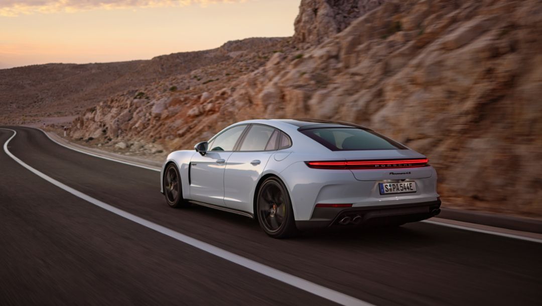 Porsche Panamera 4S E-Hybrid