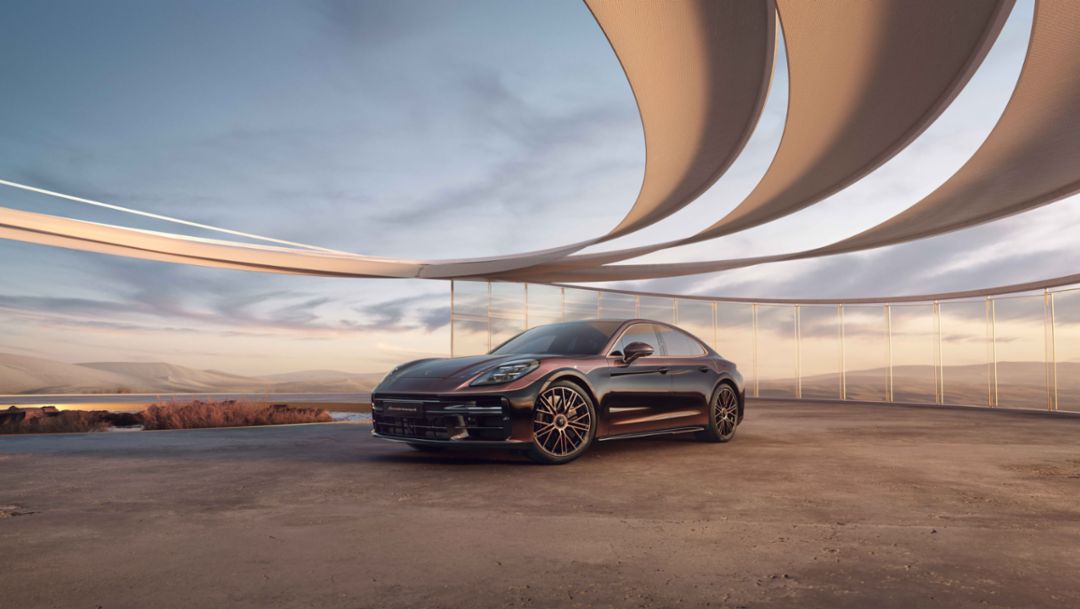 La Porsche Panamera Turbo « Sonderwunsch » fait ses débuts à Shanghai