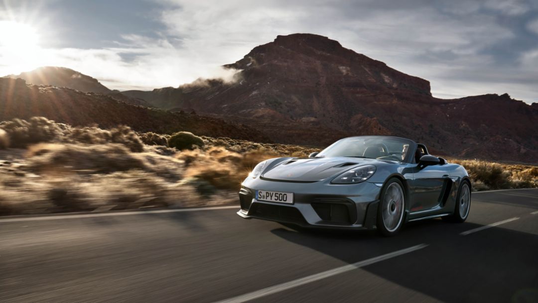 Porsche 718 Spyder RS becomes the pinnacle of the mid-engined family
