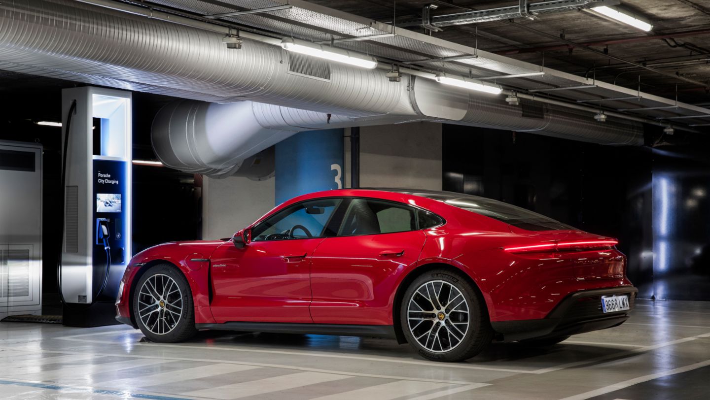 Porsche Taycan, ruta Madrid-Barcelona-Madrid, 2021, Porsche Ibérica