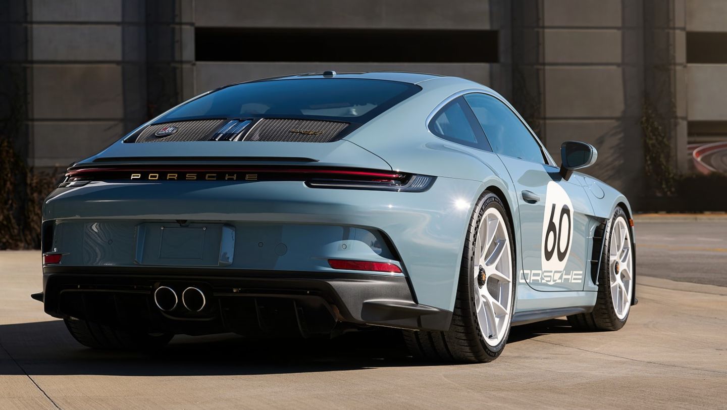 Porsche and RM Sotheby’s to auction rare 911 S/T to support the American Red Cross 