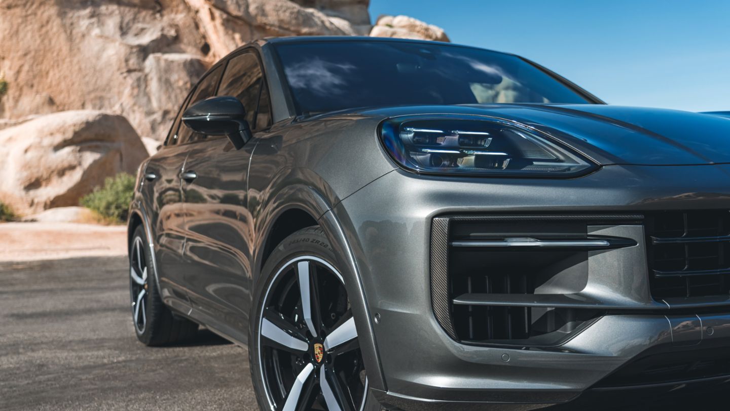 Cayenne (E3 ll), Quarzite Grey Metallic, Detail shot 