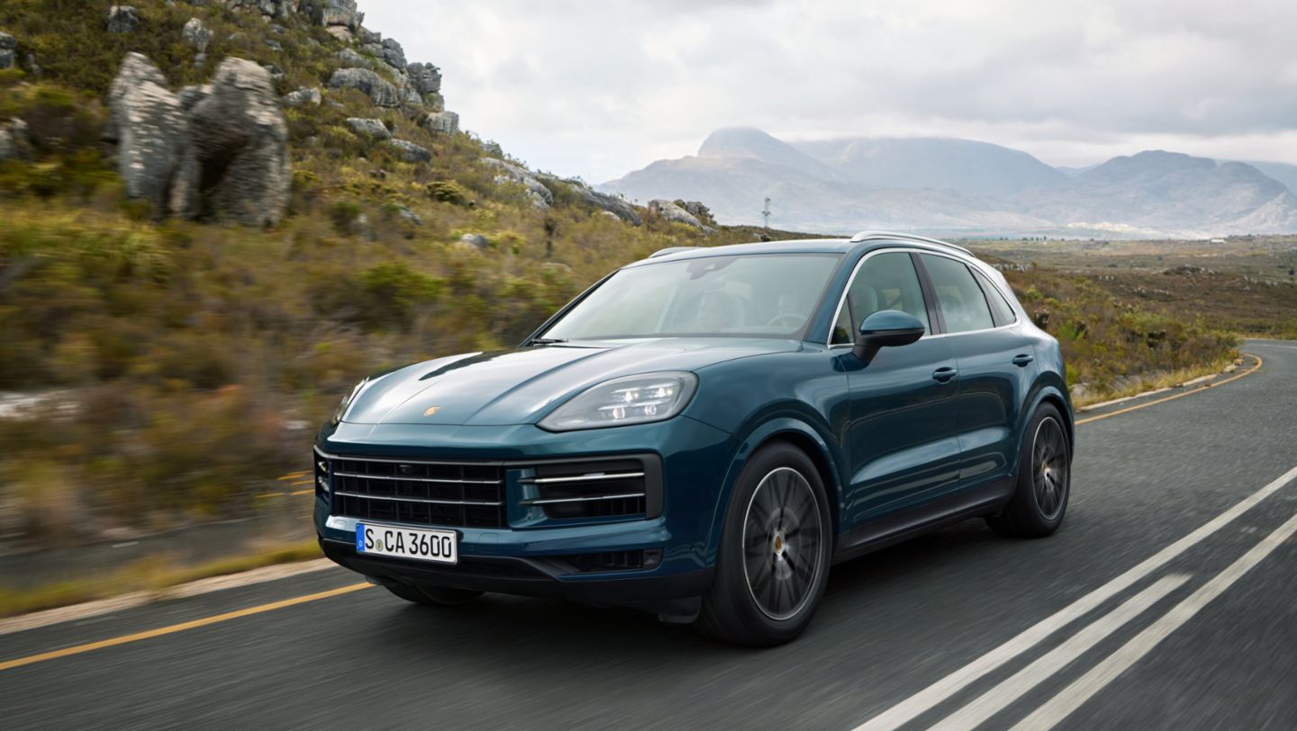 Montego Blue Metallic Cayenne (E3 ll)