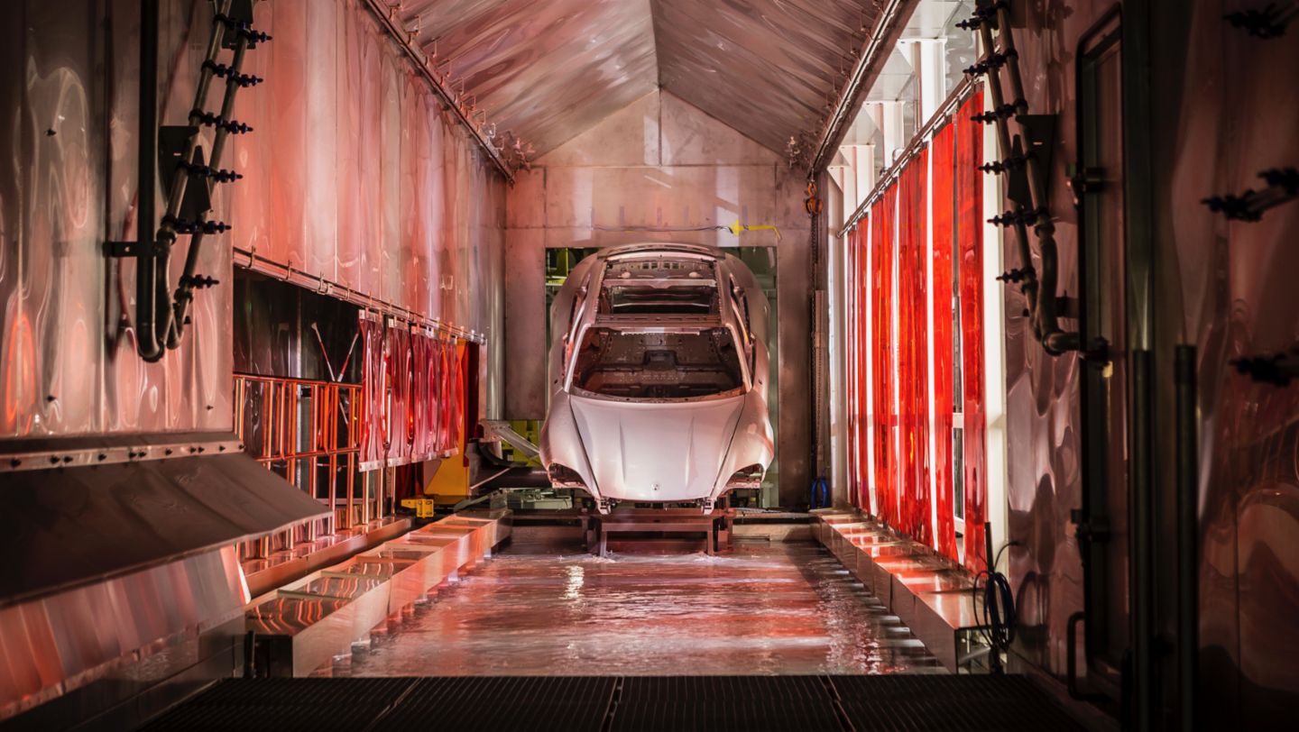 Paint shop, Taycan factory, Stuttgart-Zuffenhausen, 2019, Porsche AG