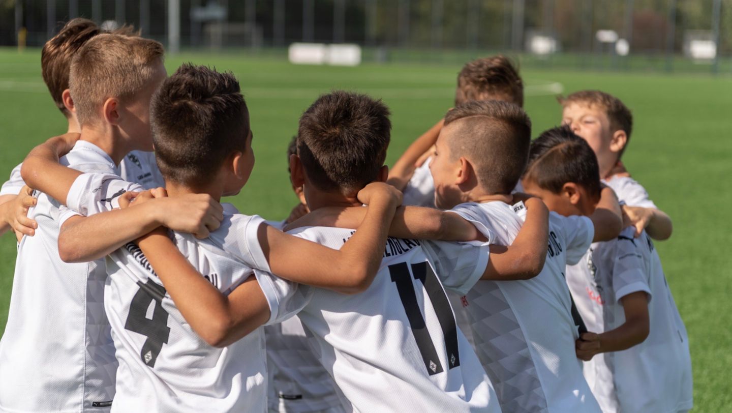 Borussia Mönchengladbach, 2021, Porsche AG