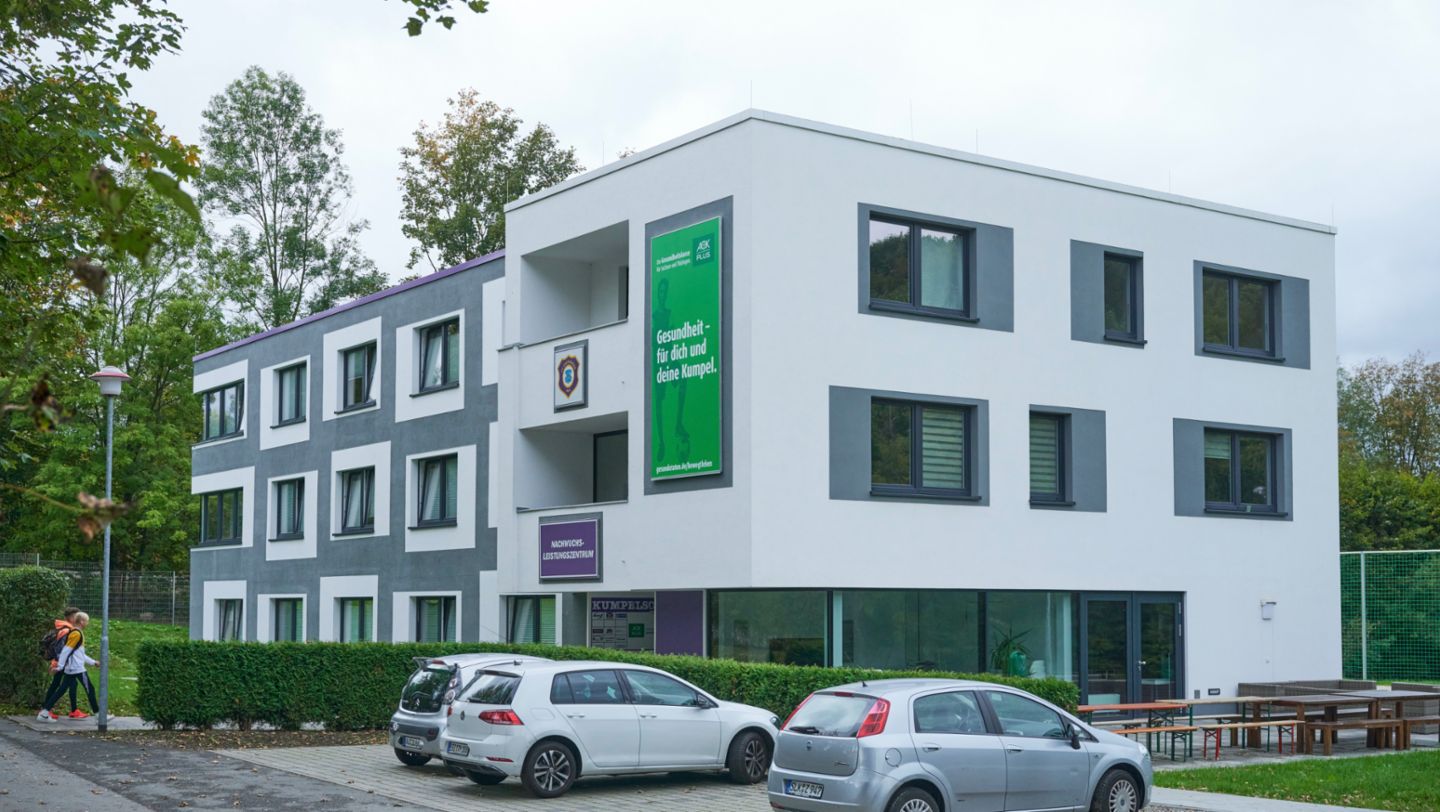 Internat Kumpelschmiede, Erzgebirge Aue, 2021, Porsche AG