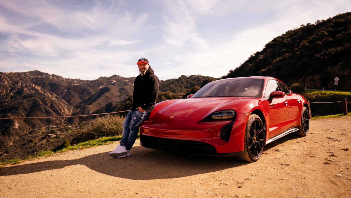 Niko Backspin, Porsche Taycan GTS, Los Angeles, 2023, Porsche AG