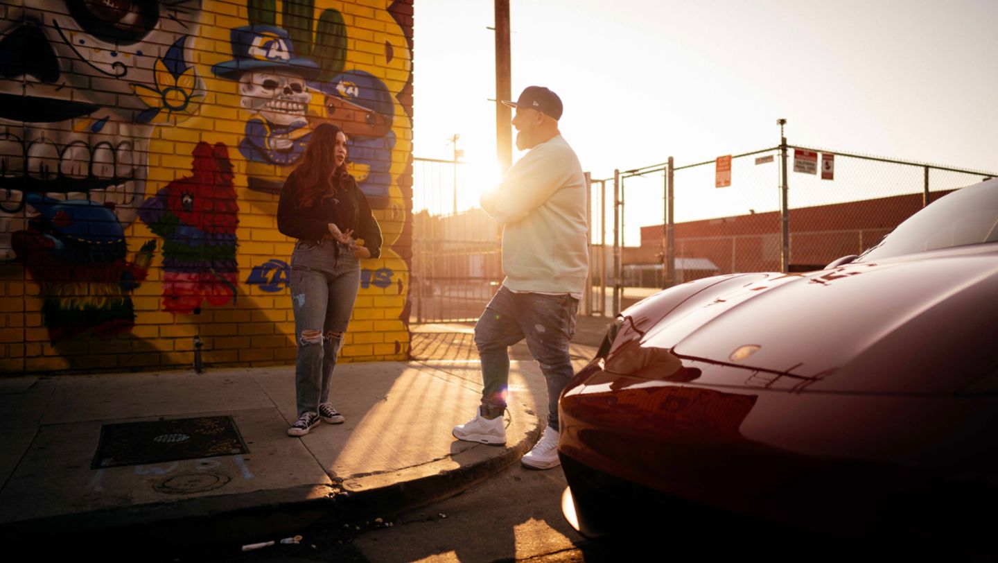 MRBBABY (l.), Porsche Taycan GTS, 2023, Porsche AG