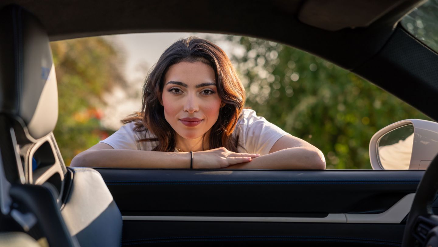 Amna Al Qubaisi, Porsche 911 Dakar, 2024, Porsche AG